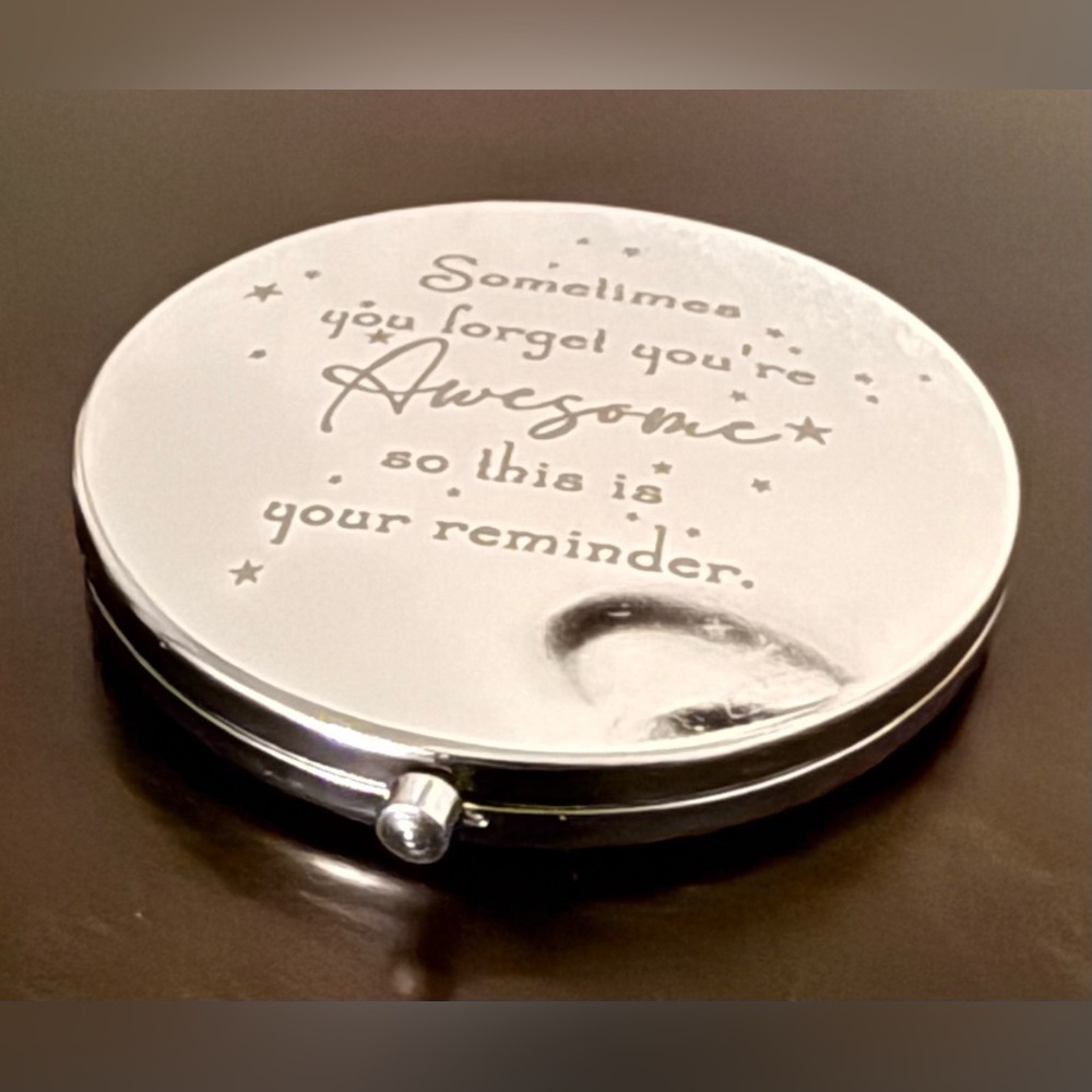 Inspirational Mirrored Cosmetic Compact | Crystal Rhinestone Cover - Picture 3 of 4